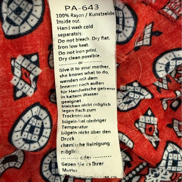 High Waist Bohemian Geo Red Shorts with Vibrant Patterns - Picture 5 of 5